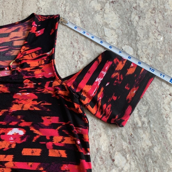 Cold Shoulder Top - Picture 9 of 9